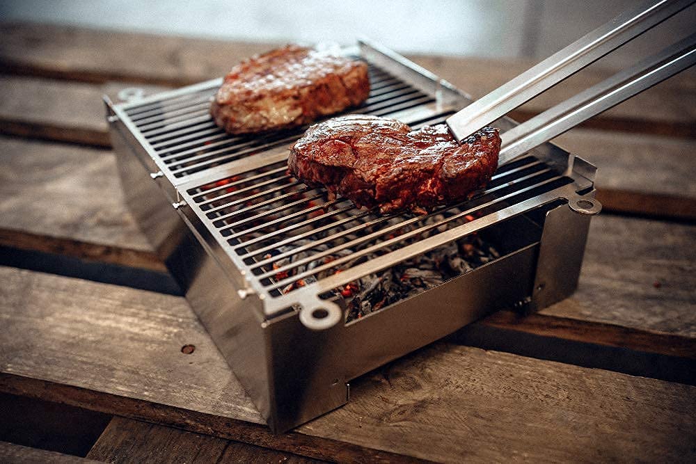 Klappgrill VINUR – mobiler Grill für unterwegs